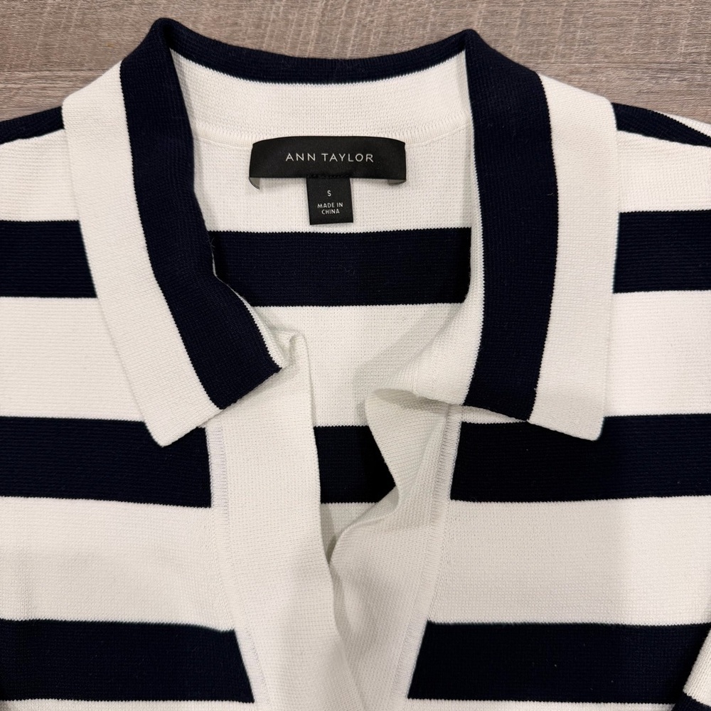 Ann Taylor Navy White Striped Polo Sweater Small Short Sleeve Knit - Picture 2 of 4